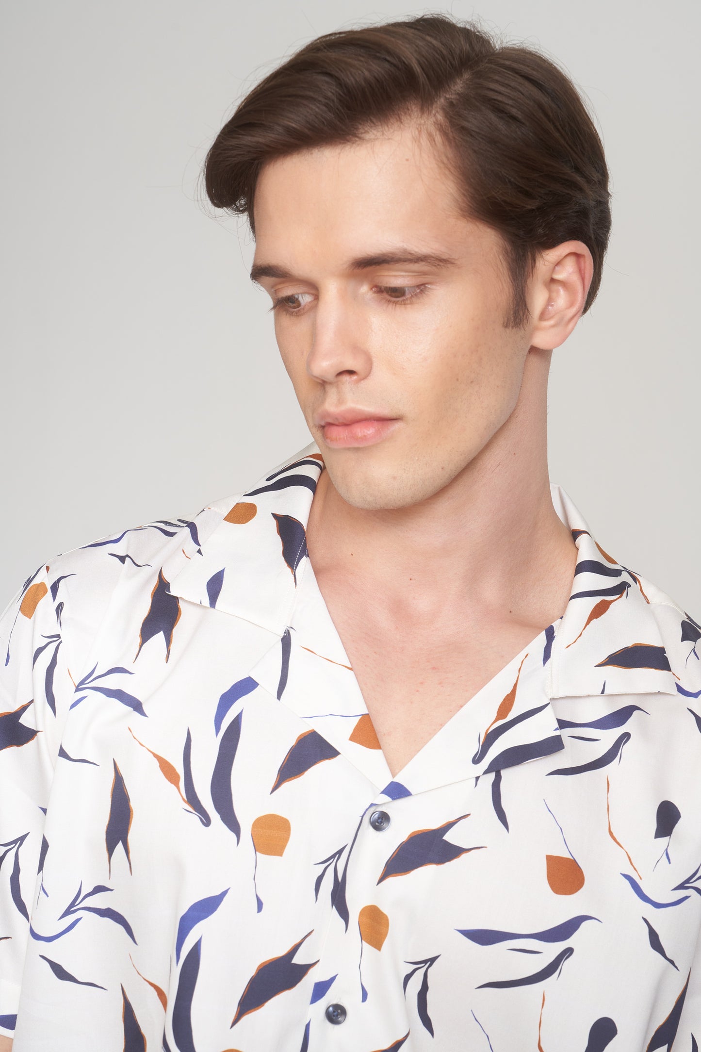 Beige Navy Oversized Weekend Shirt